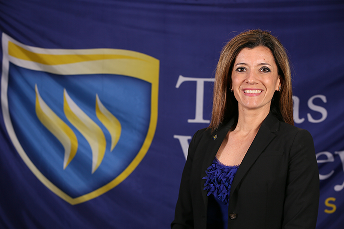 University headshot of new Leadership Academy network Senior Officer Priscila Dilley