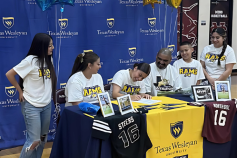 FWISD MVP Player of the Year Isabel Ibarro becomes first signee for Texas Wesleyan's inaugural flag football team
