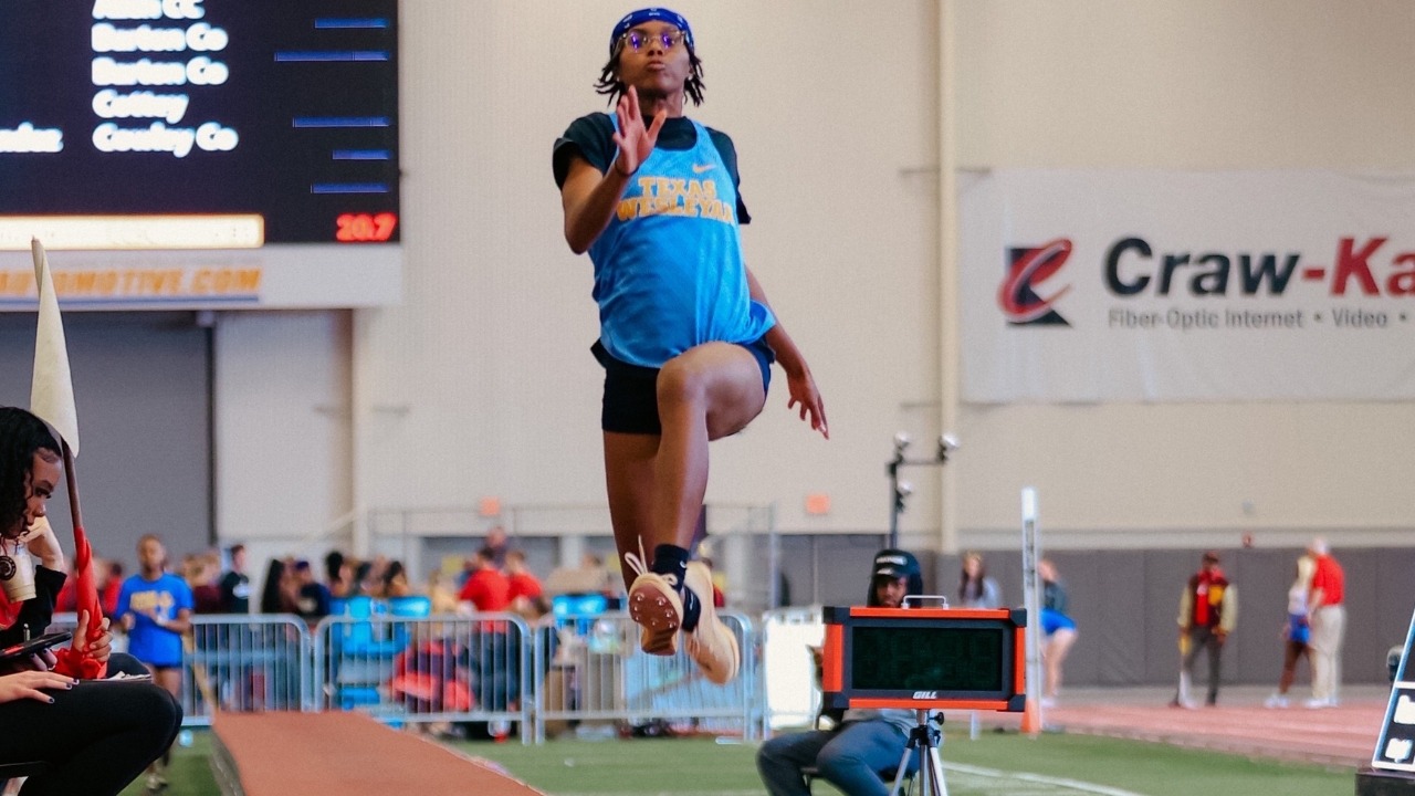 Jaelynn Williams on the Track