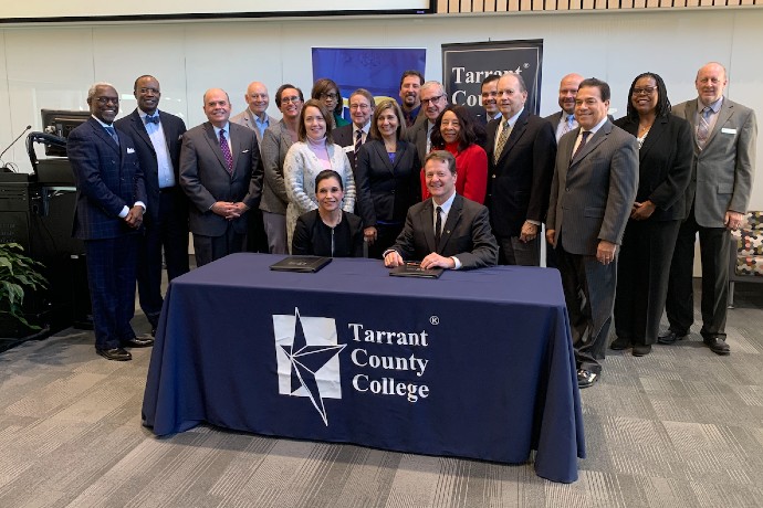 Photo of TCC and TXWES leadership after Pathway MOU signing.