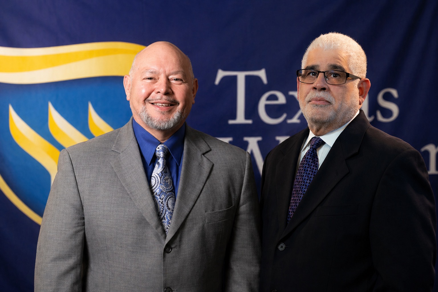 L- Ricardo E. Rodriguez R- Carlos MartineZ