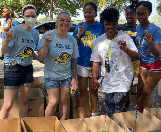 TXWES volunteers with Hope4Kids Founder Rosie Braziel