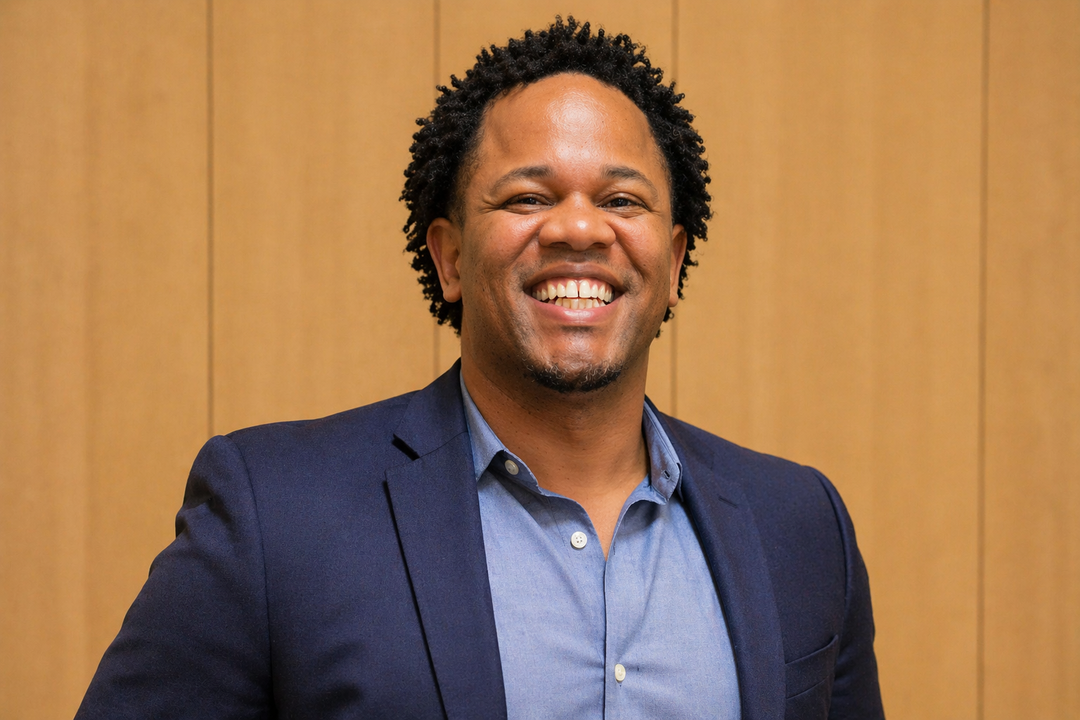 Frank Linton headshot