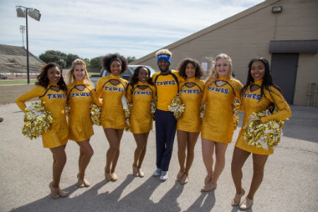 Gold Line Dancers to perform at Dallas Cowboys Thanksgiving Day halftime show