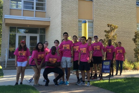 Students move in to Residence halls at Texas Wesleyan University